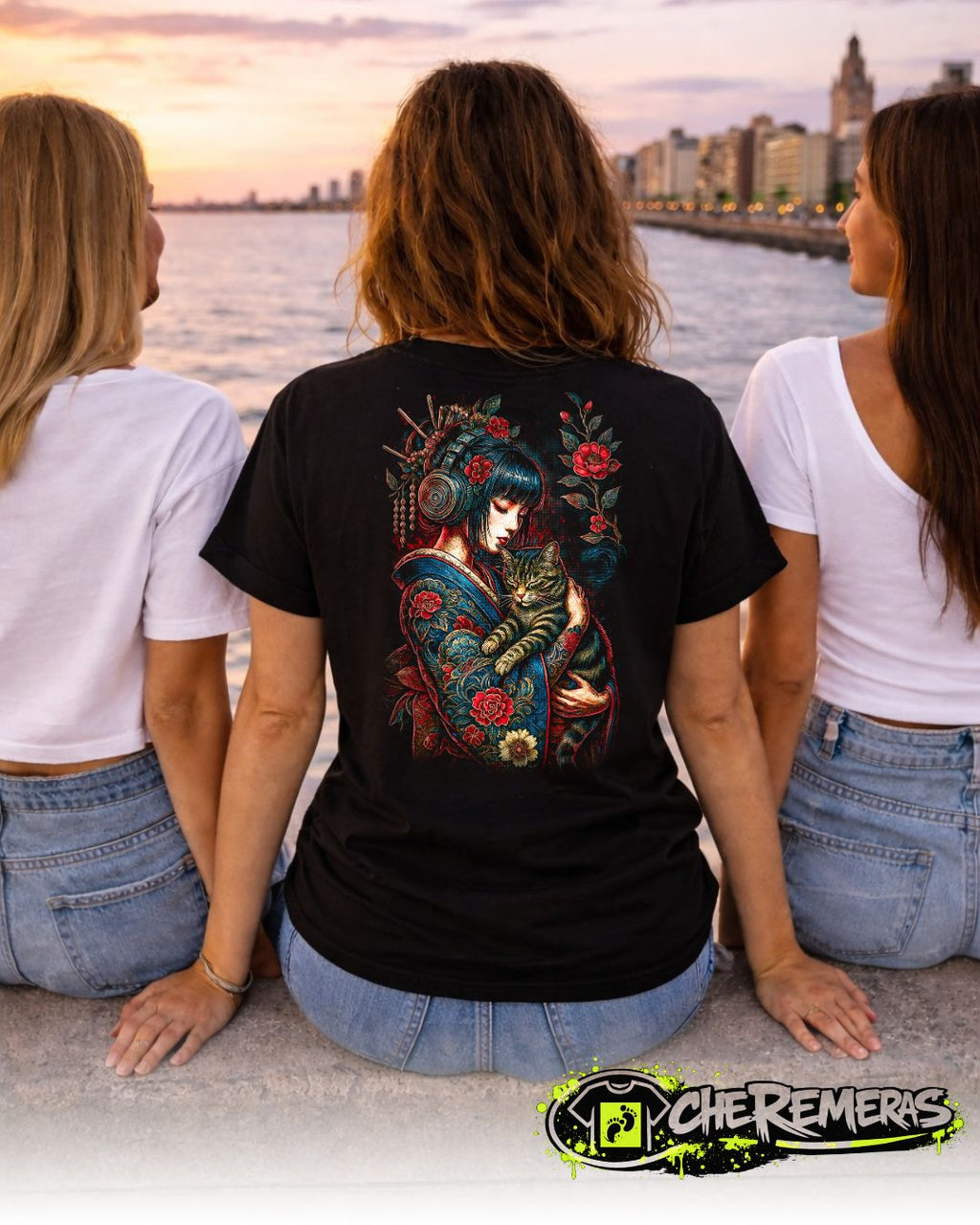 Remera Geisha & Cat #14 - Back Black Solid